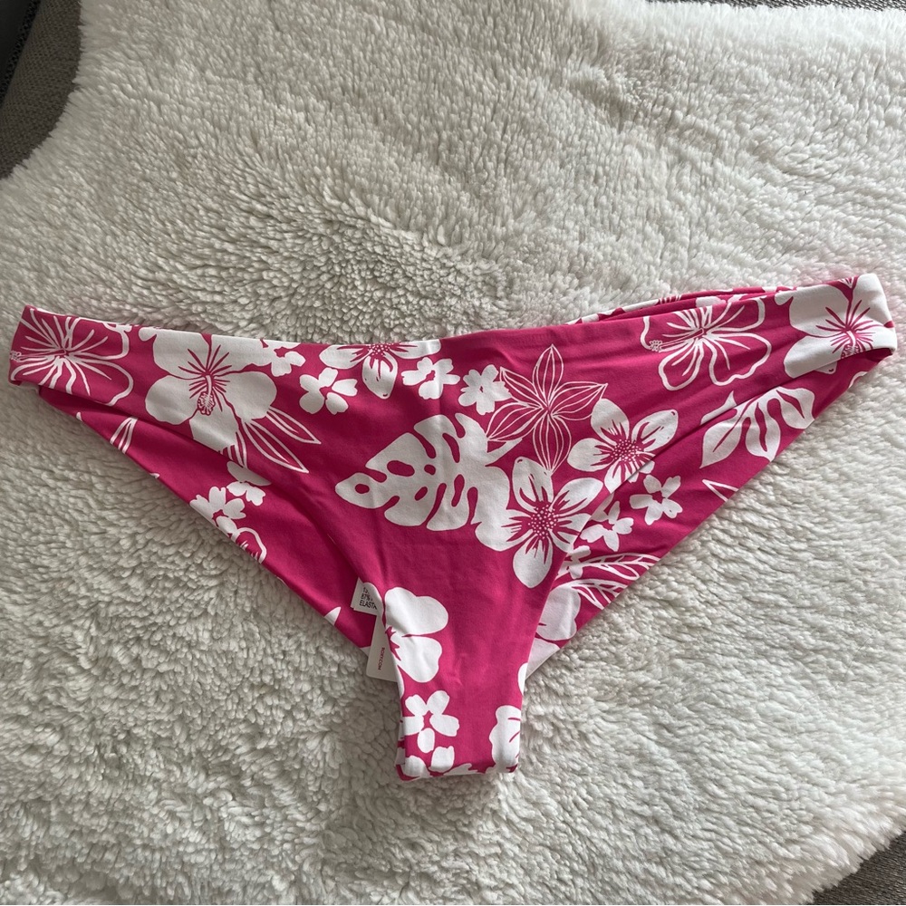 🩷🐚 Roxy Pink and White Floral Swim Bottom🐚🩷